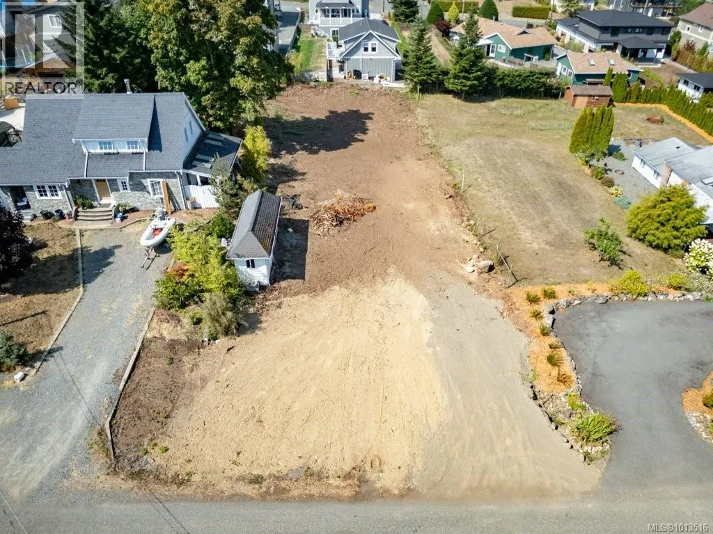 Lot 27 Warren Ave