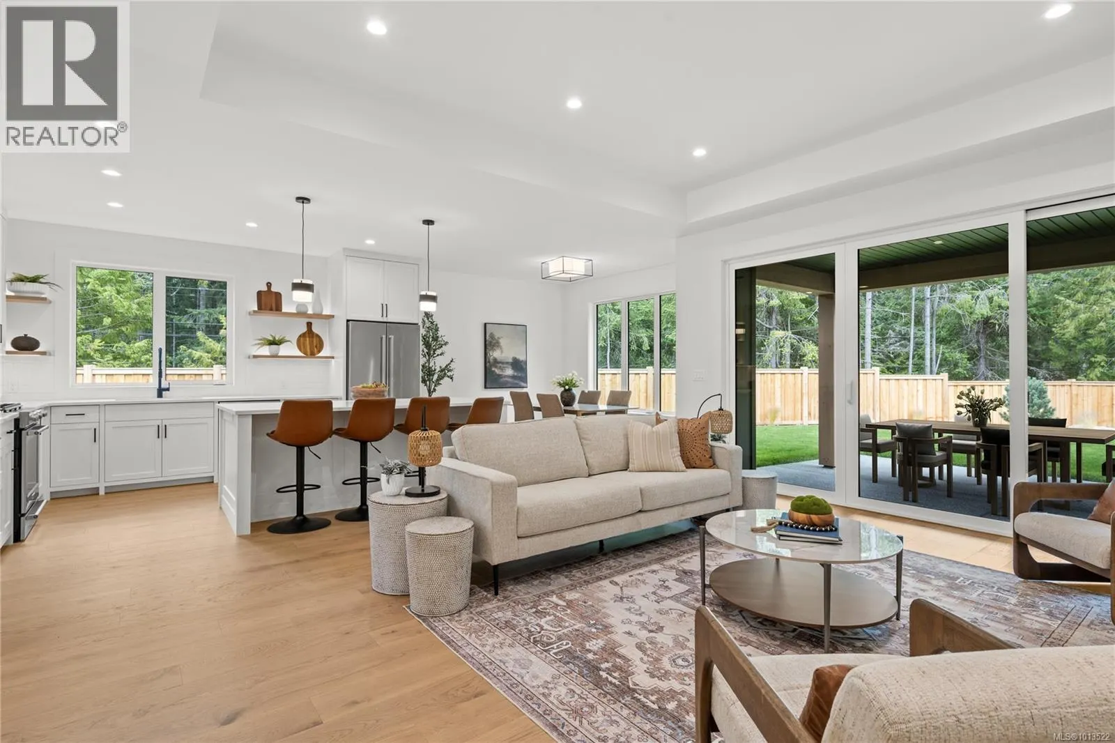 504 Juniper Dr