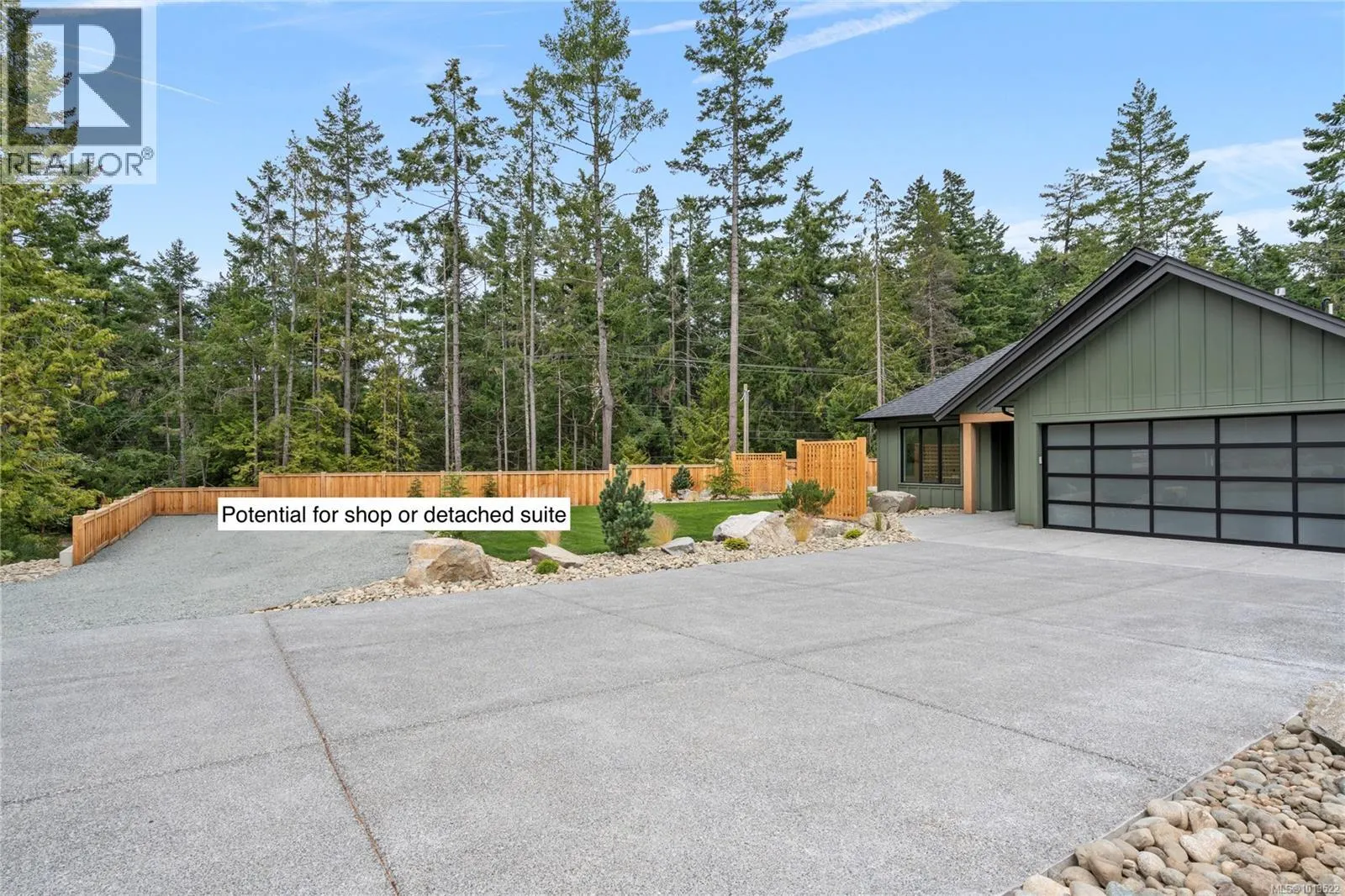 504 Juniper Dr