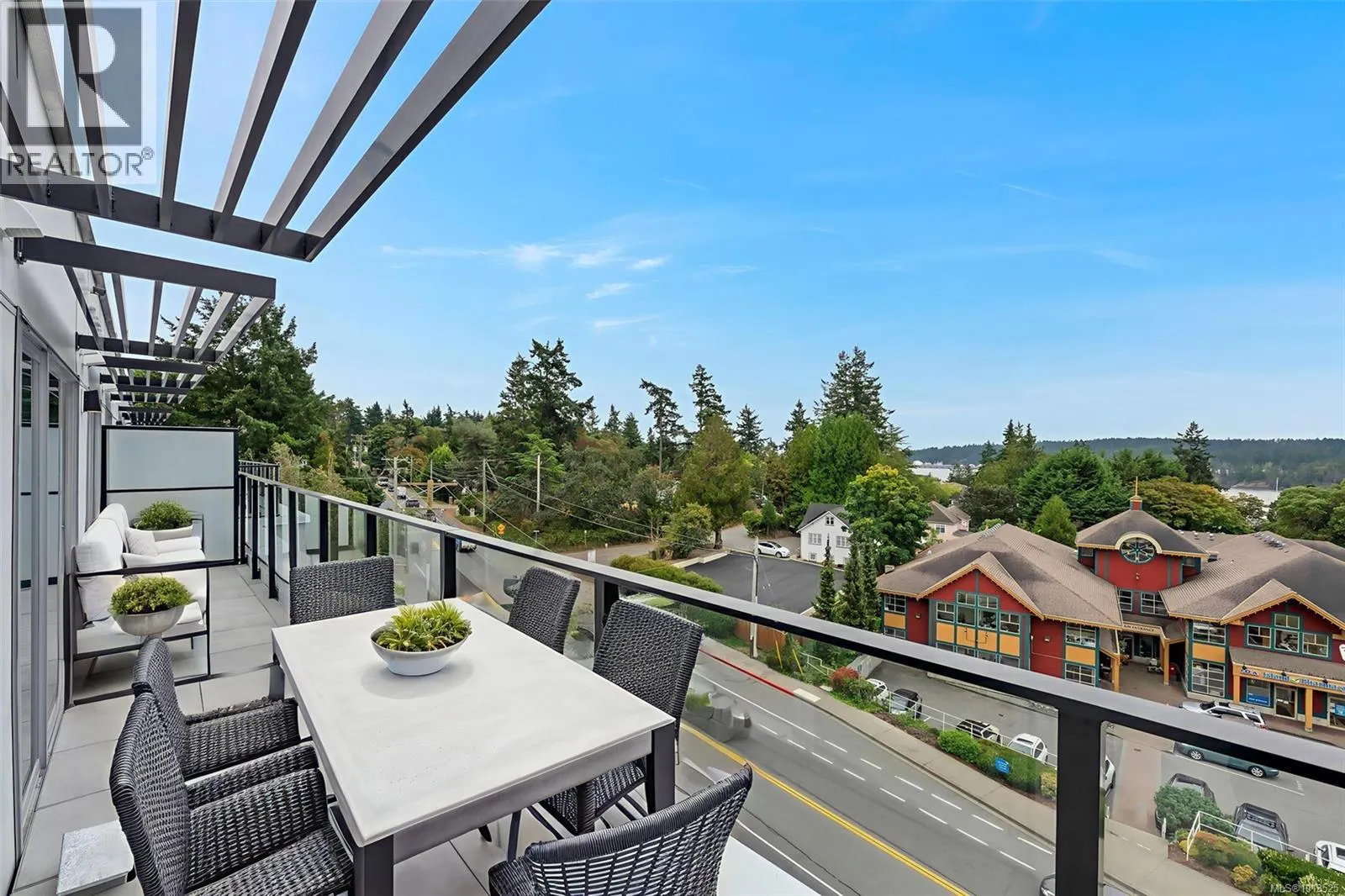 507 258 Helmcken Rd