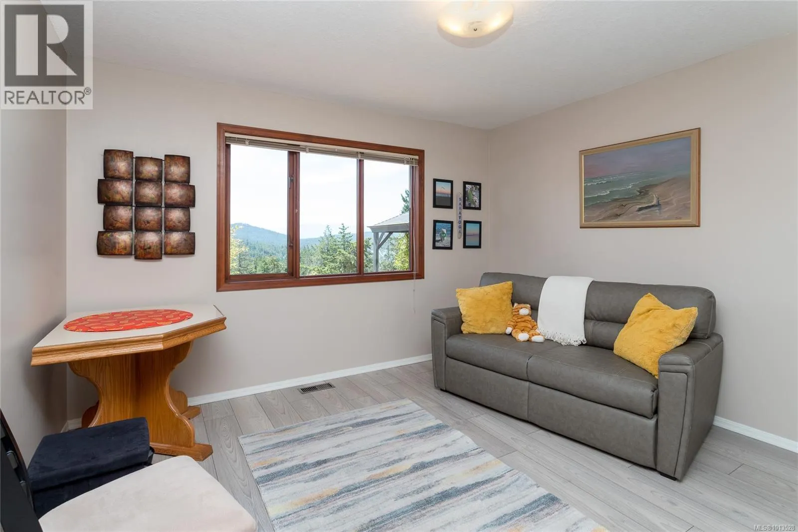 5154 Sooke Rd