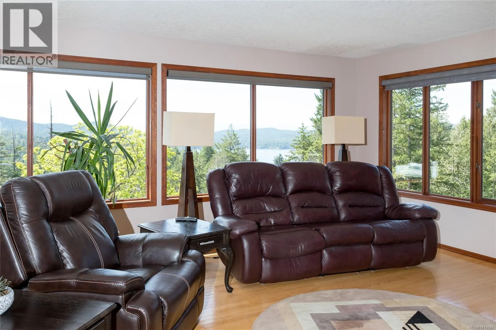 5154 Sooke Rd