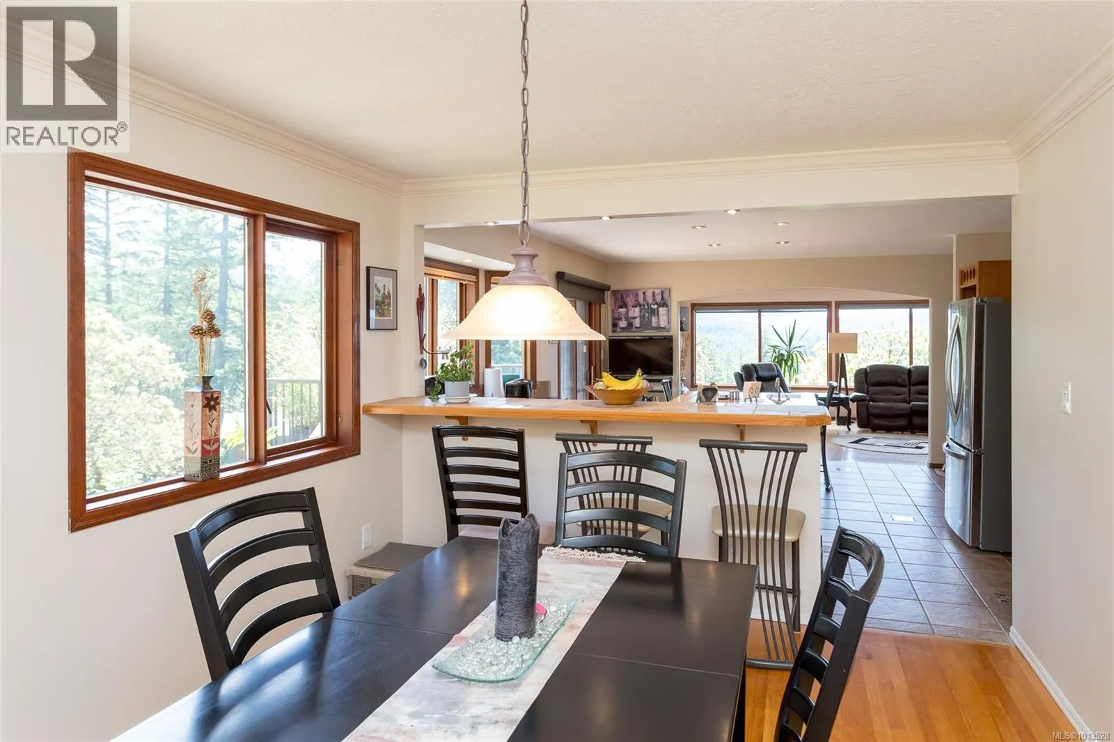 5154 Sooke Rd