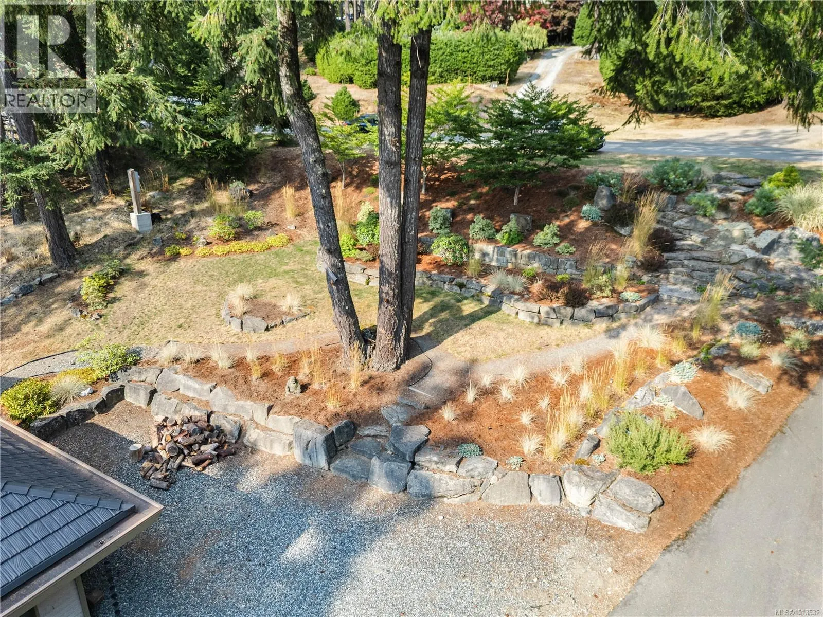 235 Canvasback Pl