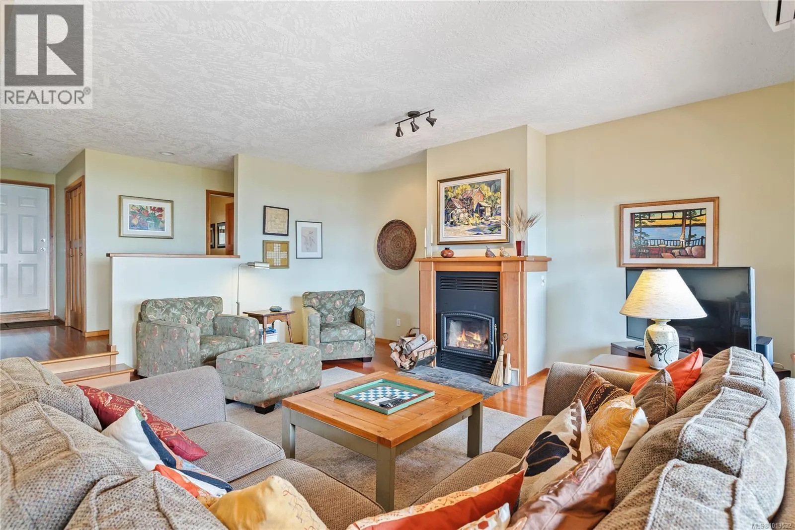 235 Canvasback Pl