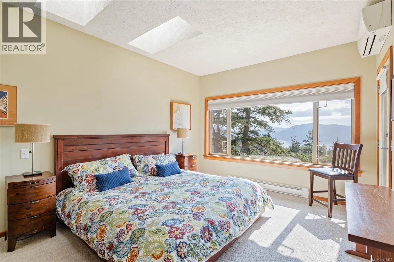235 Canvasback Pl