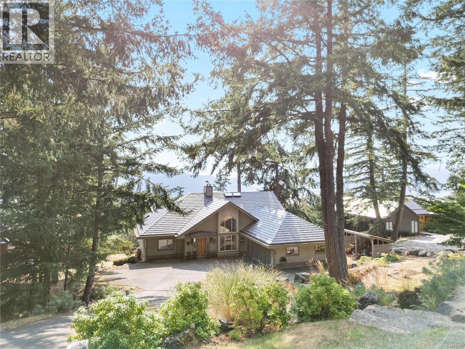 235 Canvasback Pl