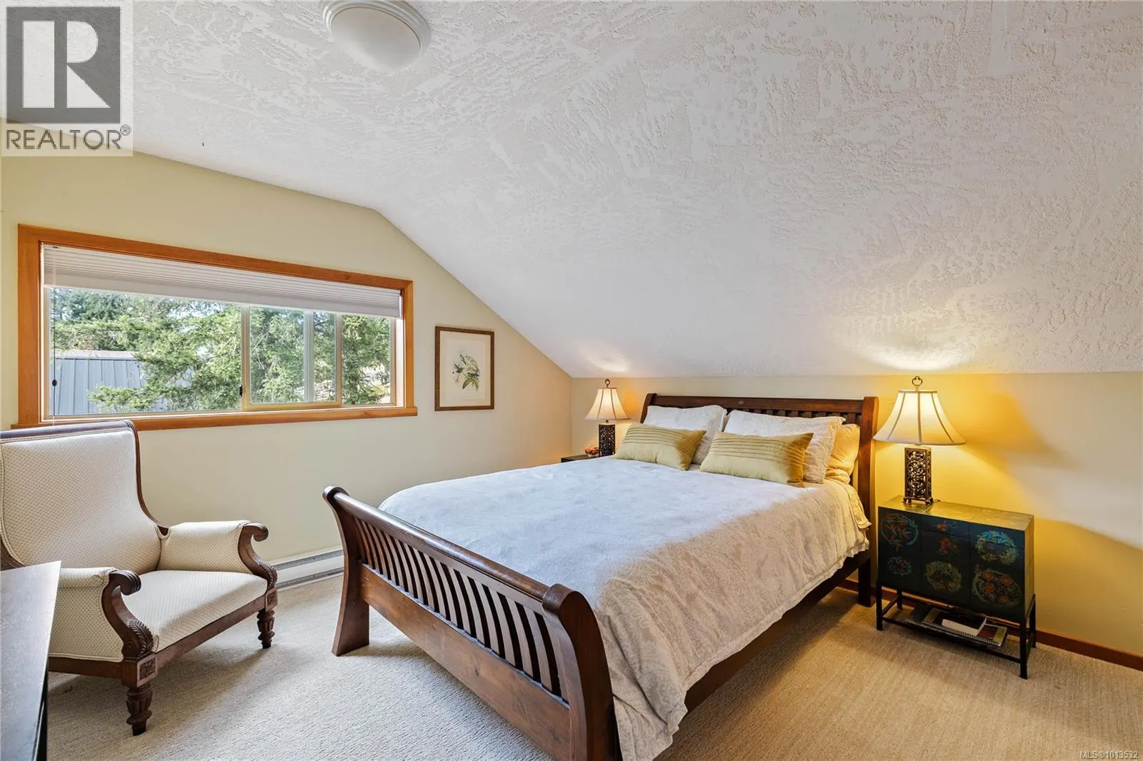 235 Canvasback Pl