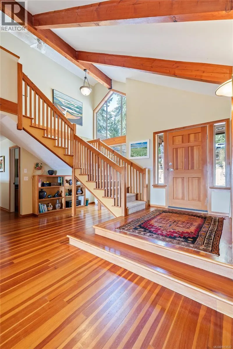 235 Canvasback Pl