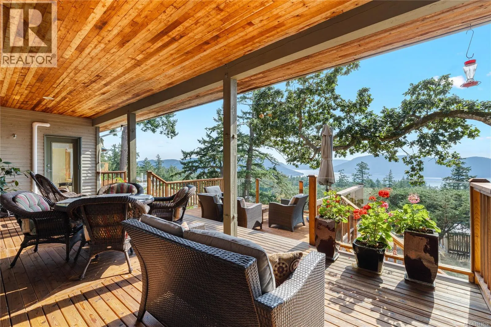 235 Canvasback Pl