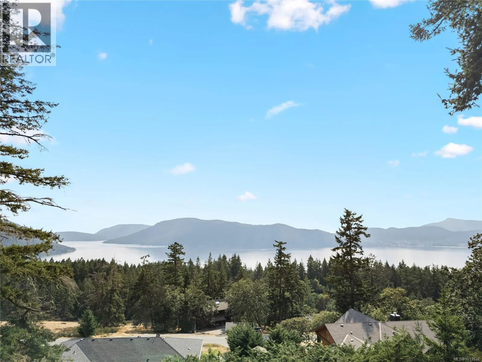 235 Canvasback Pl