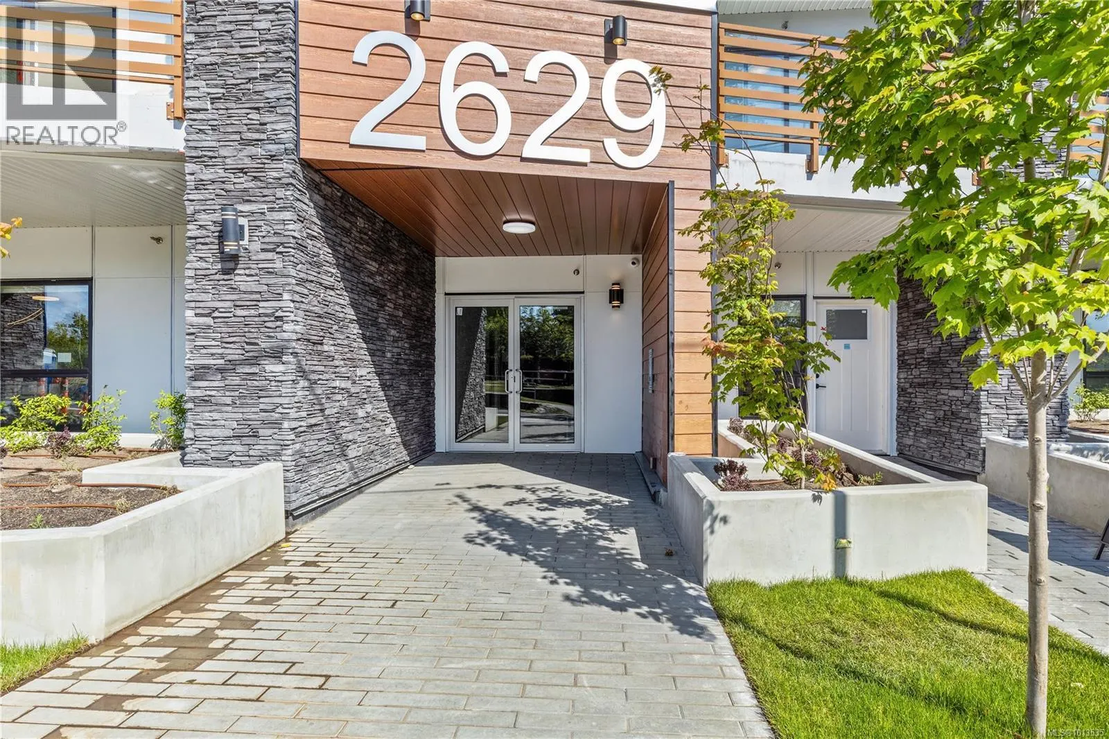 433 2629 Millstream Rd