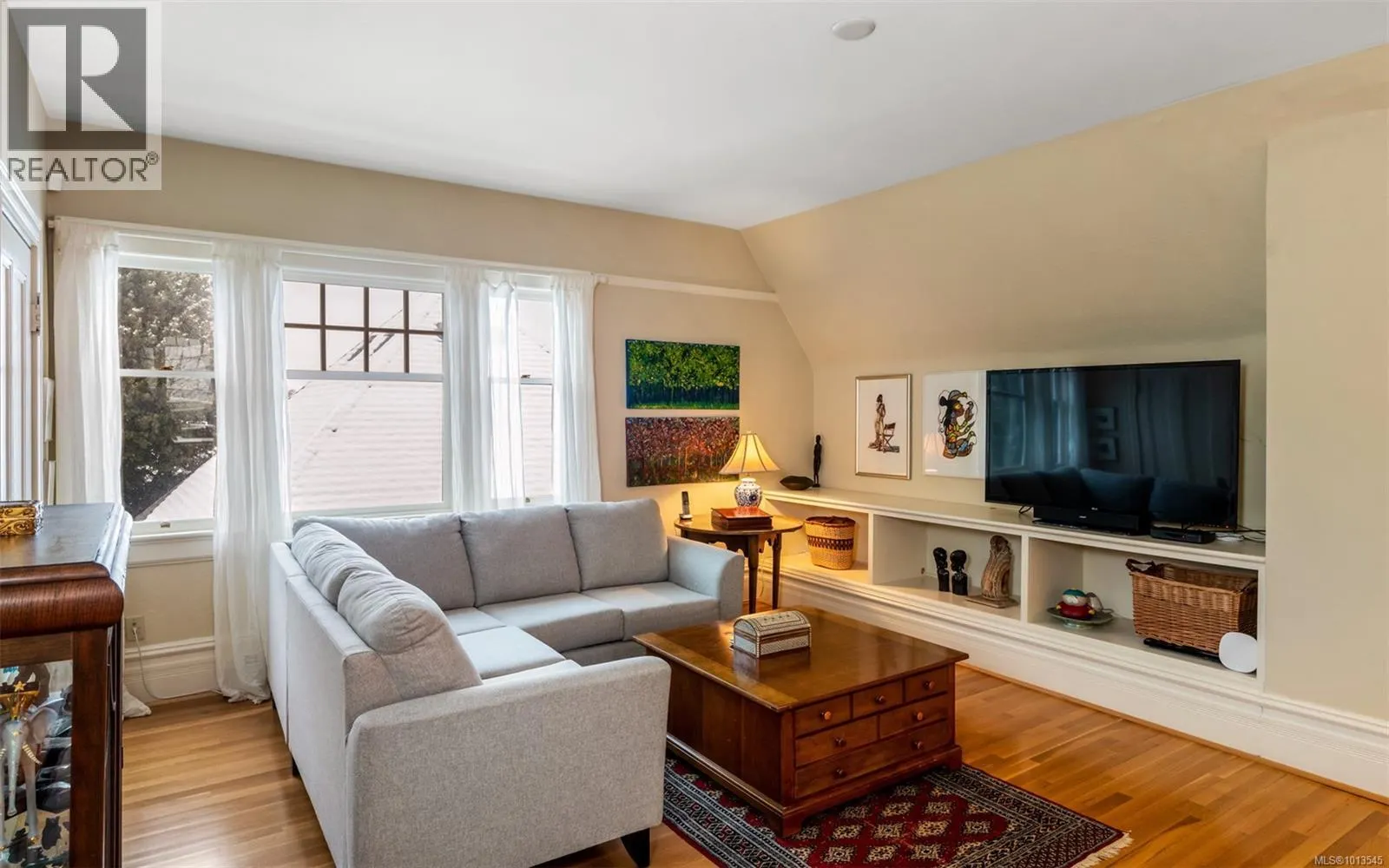 1030 St. Charles St