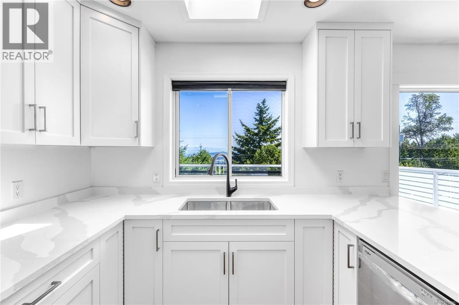 369 Trinity Dr