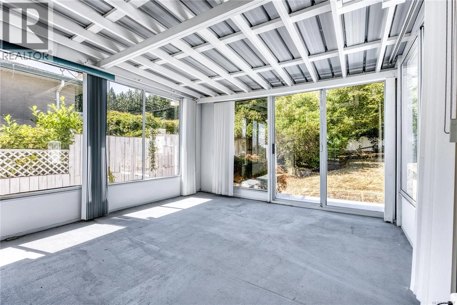 369 Trinity Dr