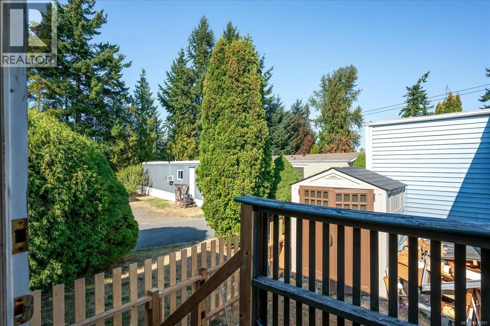 20 6820 Parklands Pl