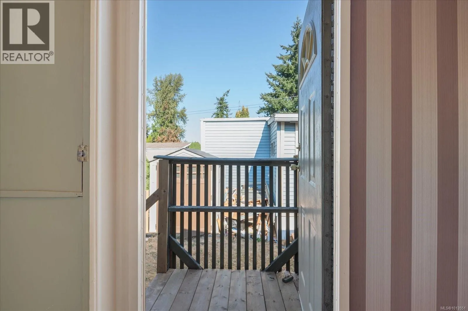 20 6820 Parklands Pl