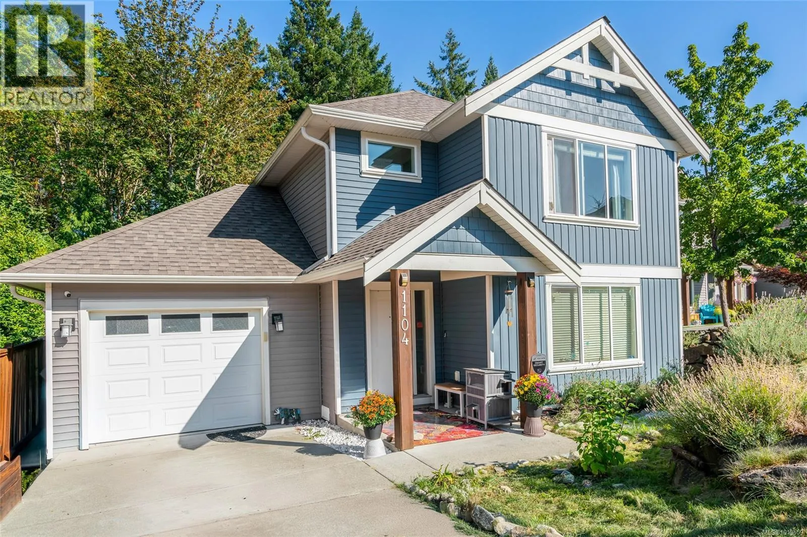 1104 Timberwood Dr