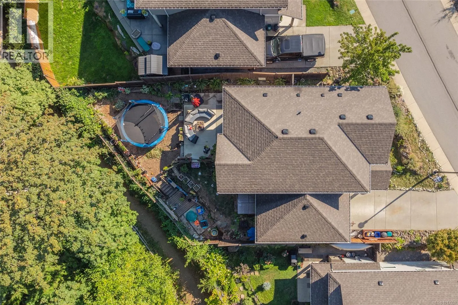1104 Timberwood Dr