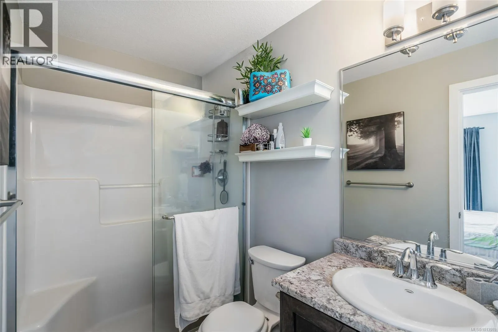 1104 Timberwood Dr