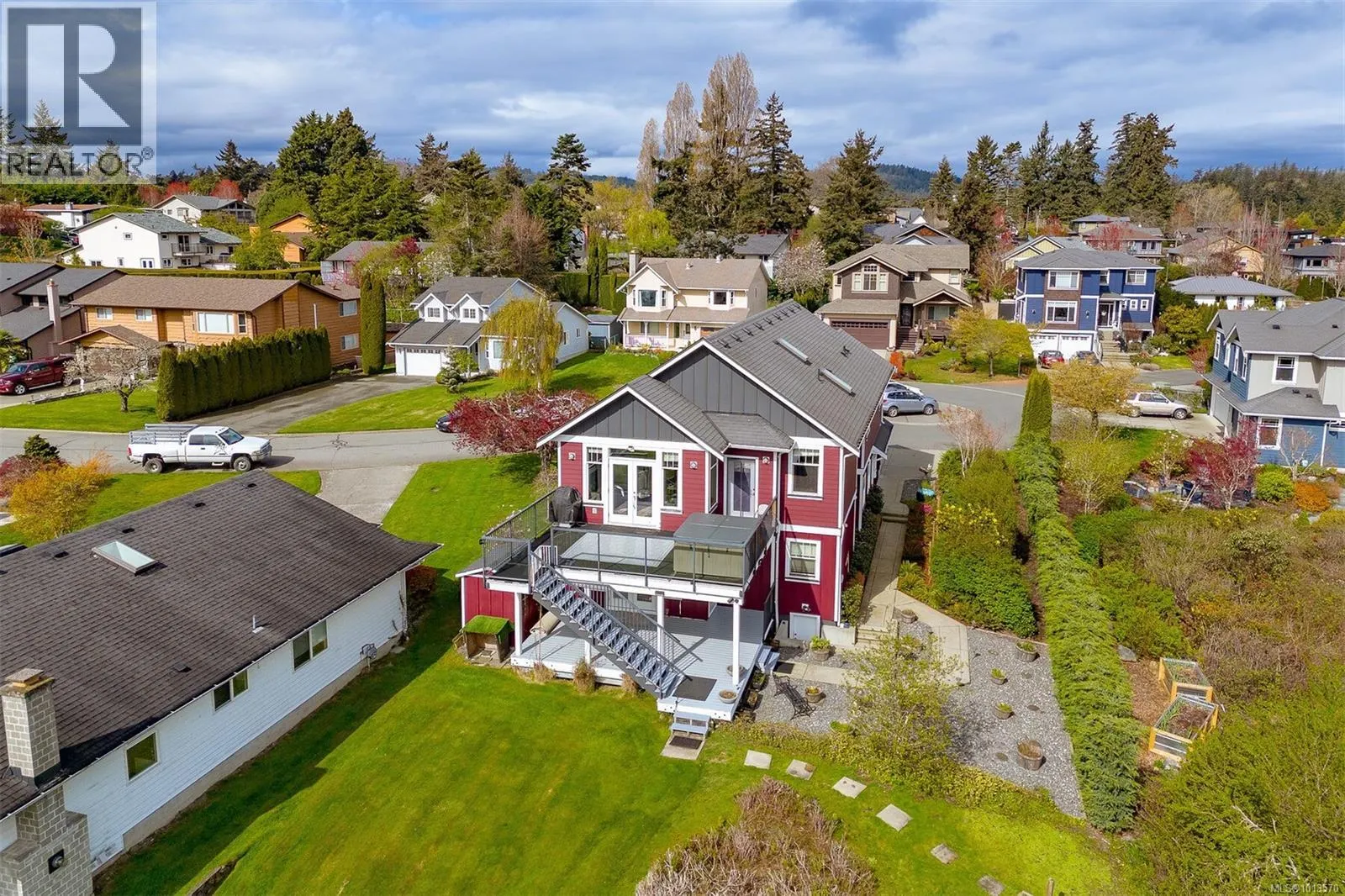 164 White Pine Rd