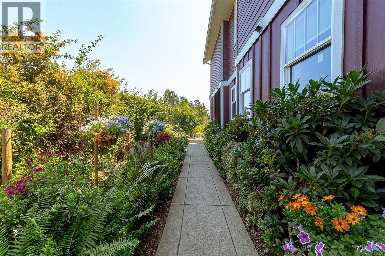 164 White Pine Rd