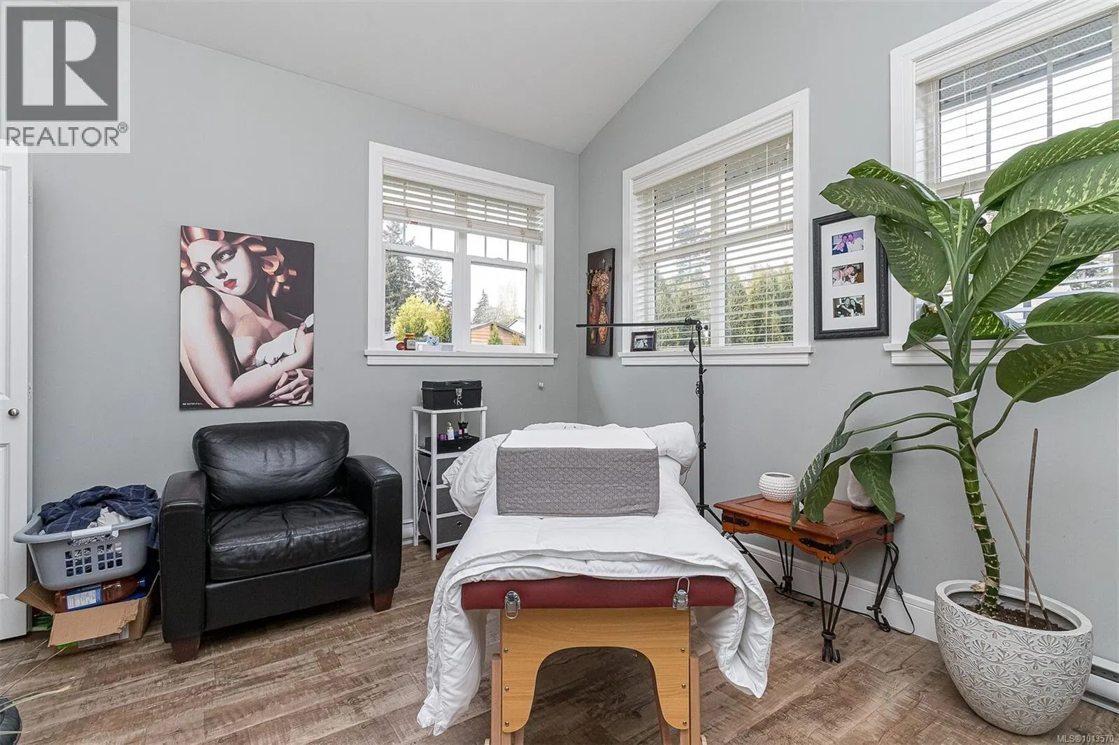 164 White Pine Rd