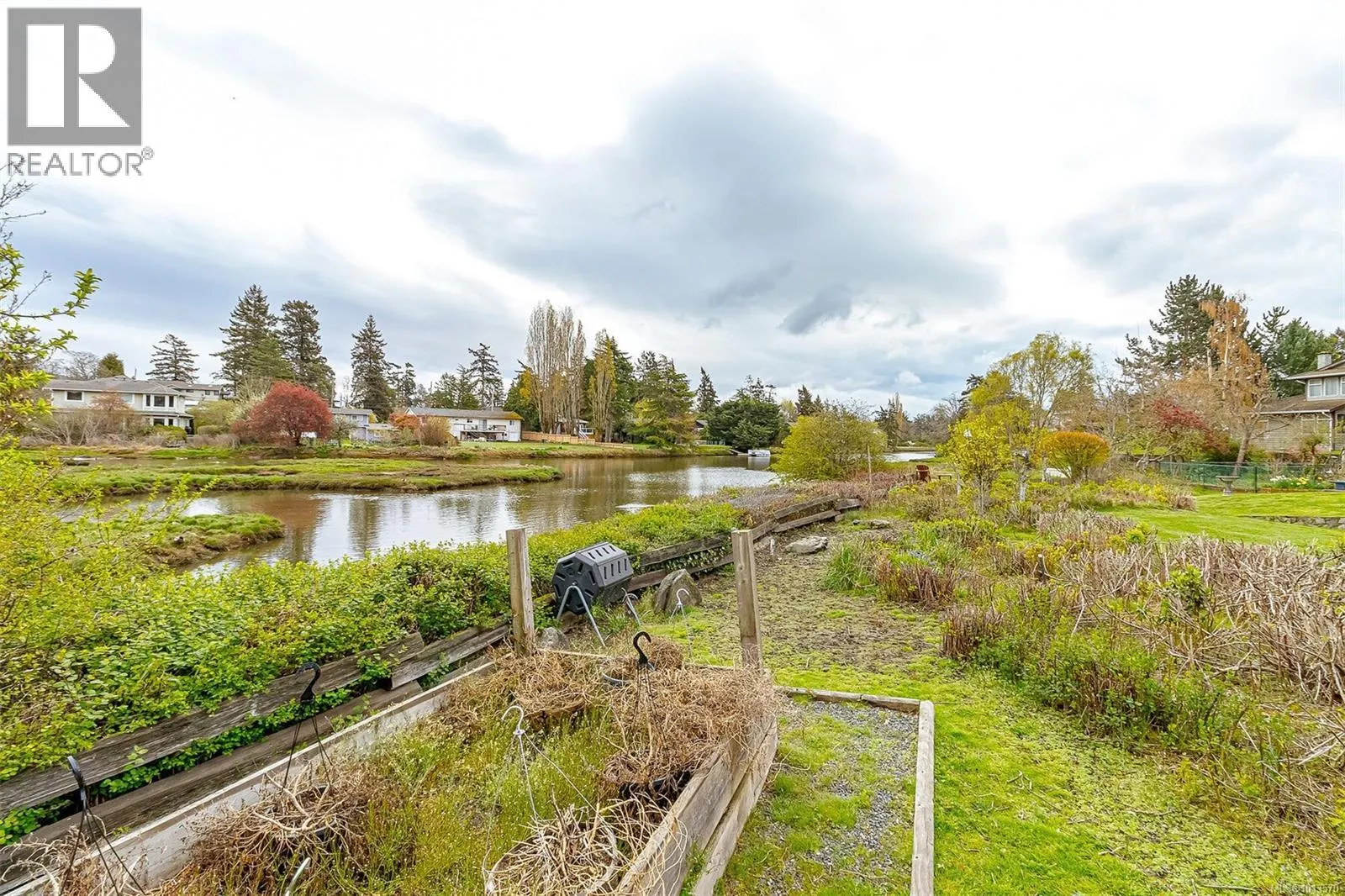 164 White Pine Rd