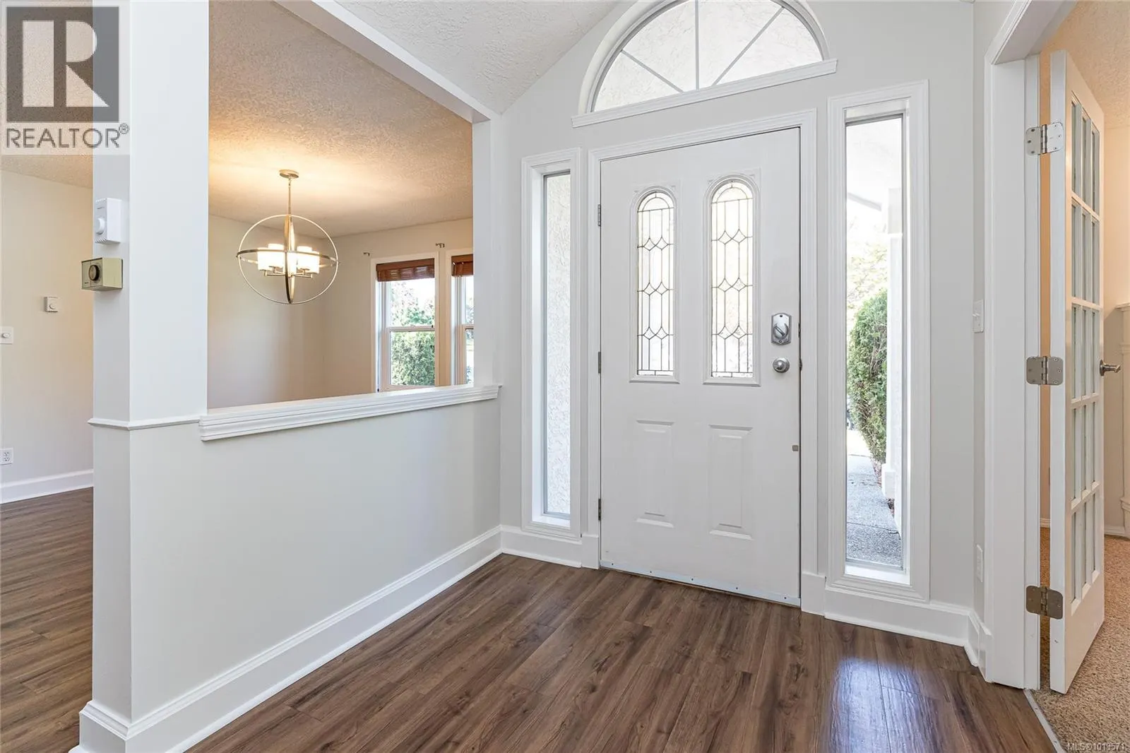 1096 Valewood Trail