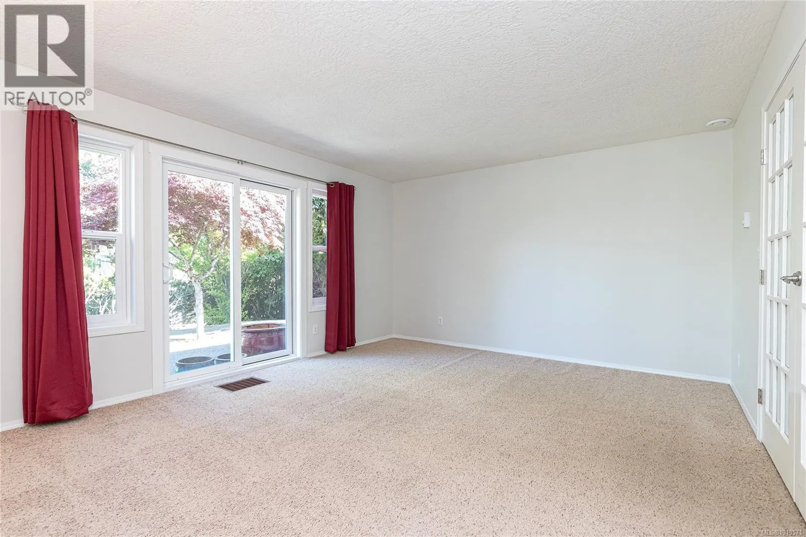 1096 Valewood Trail