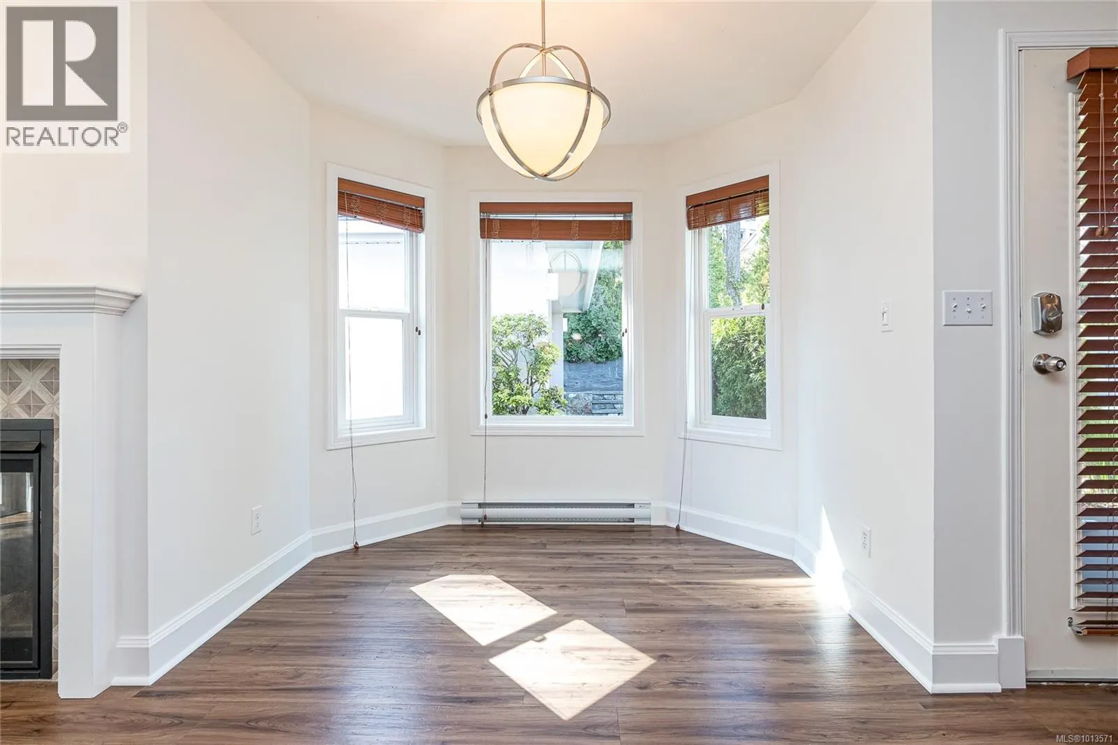 1096 Valewood Trail