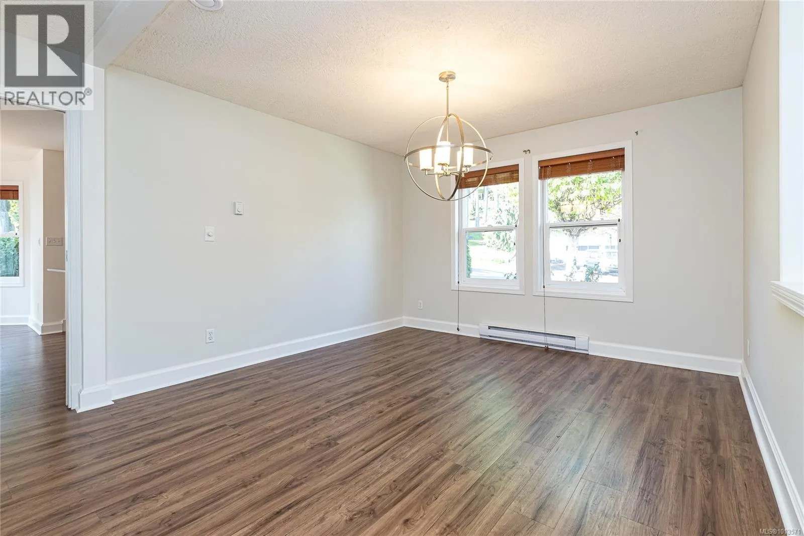1096 Valewood Trail