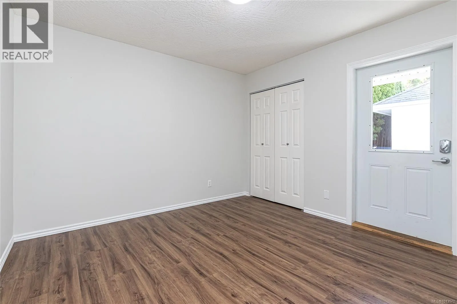 1096 Valewood Trail