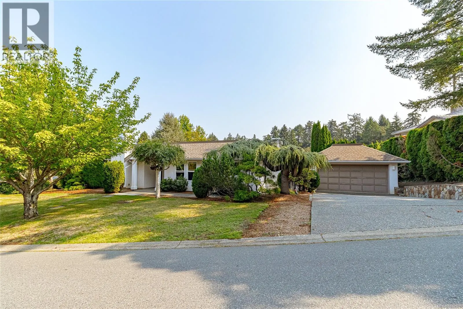 1096 Valewood Trail