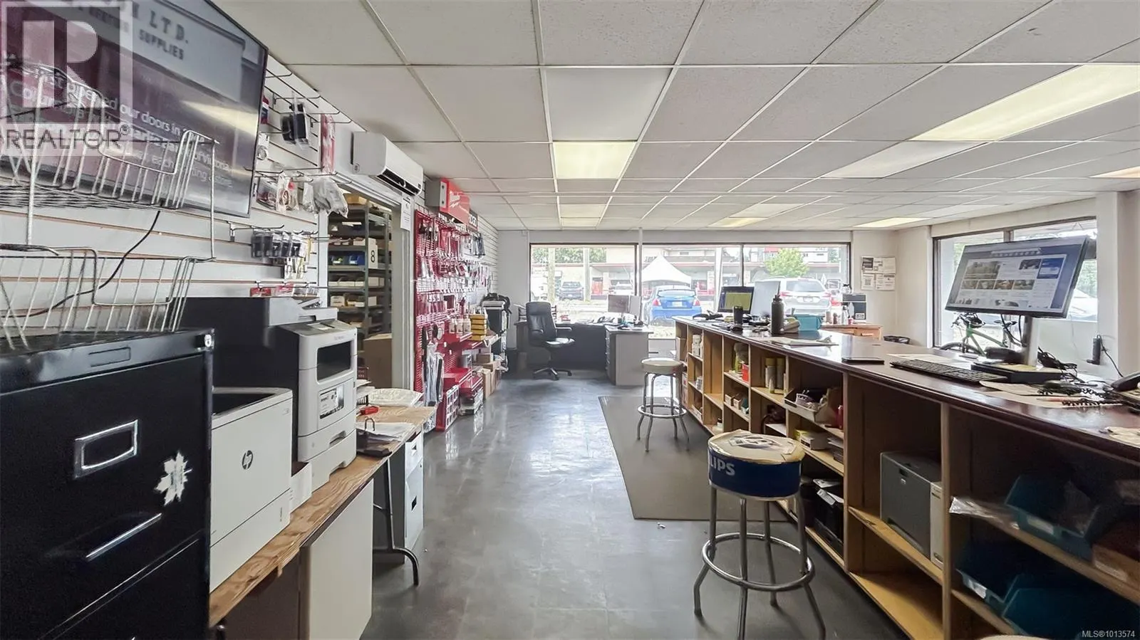 2665 Sooke Rd