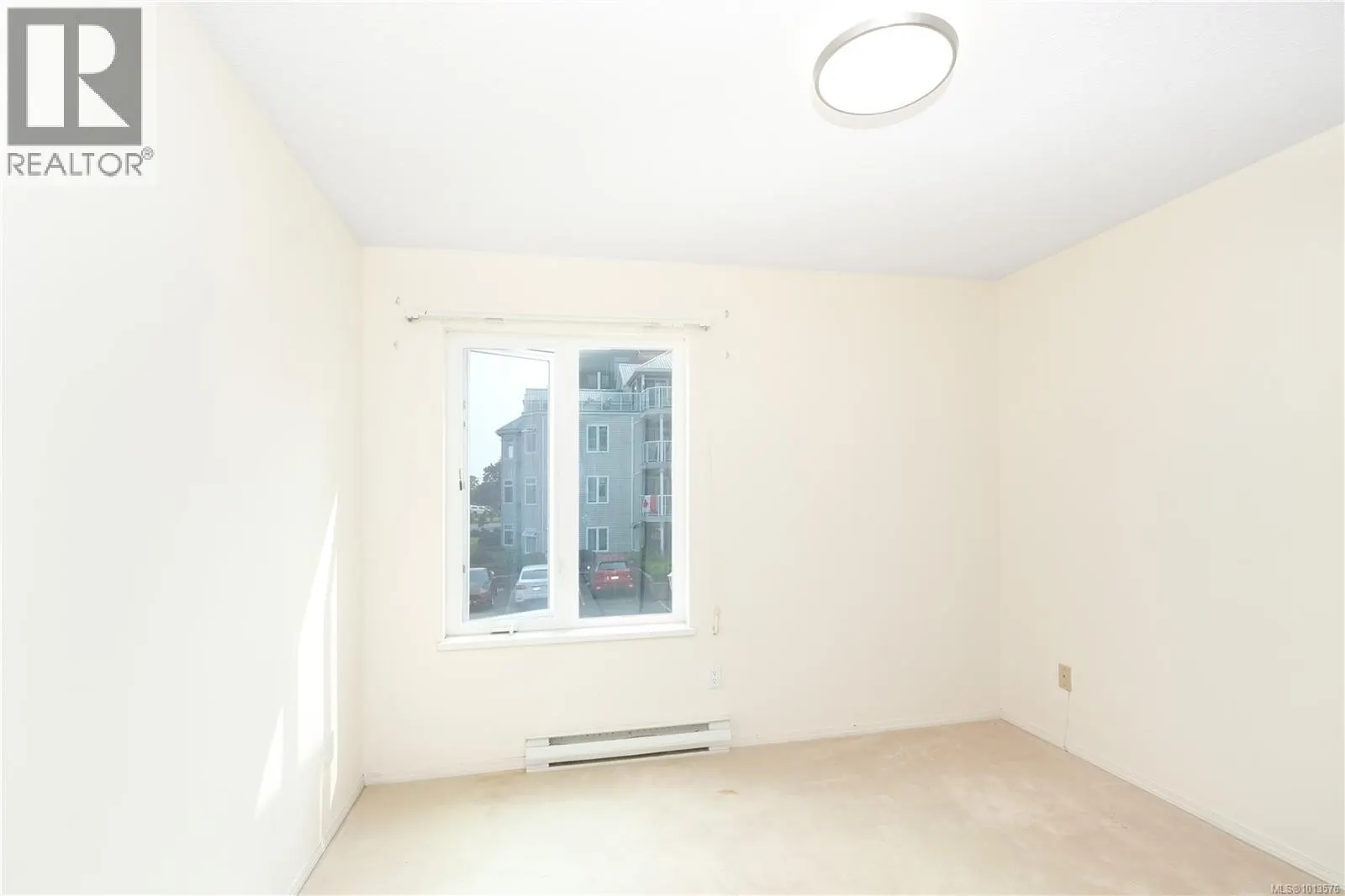 204A 650 Island Hwy S