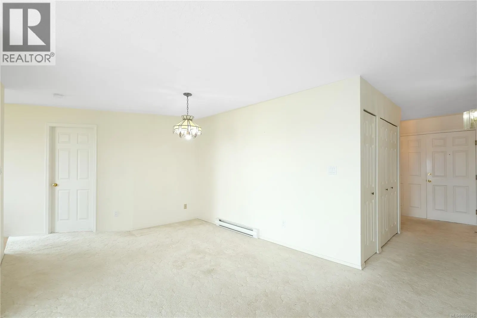 204A 650 Island Hwy S