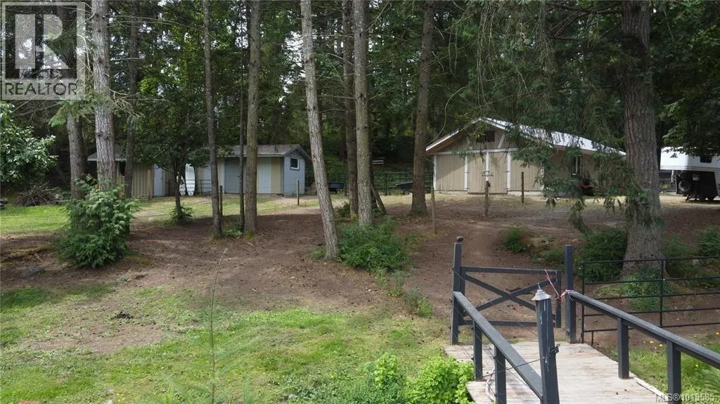 2035 Pace Rd