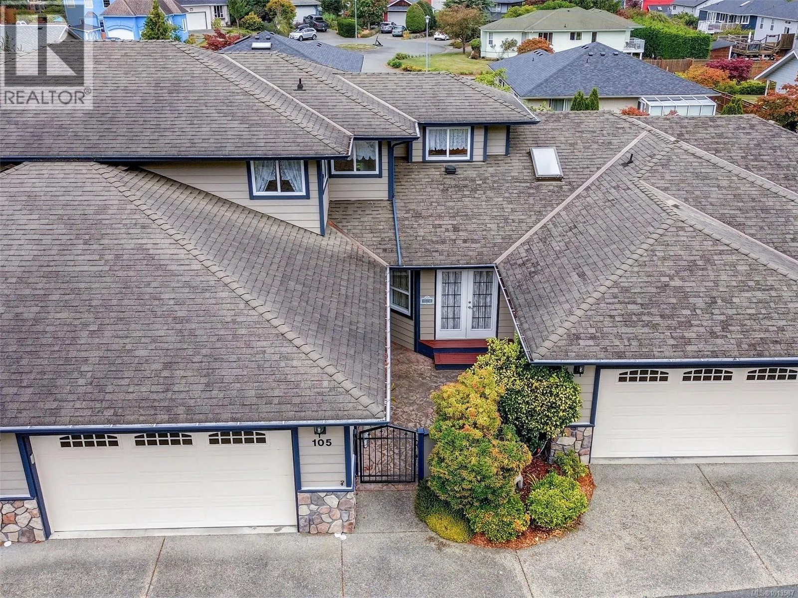 105 1645 Narissa Rd