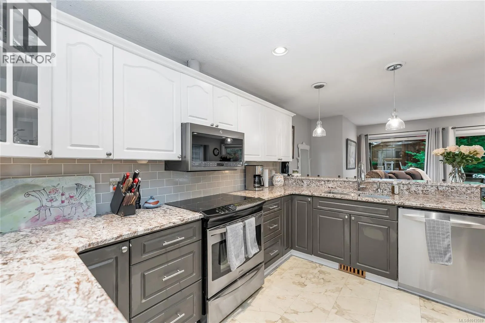 3350 Redden Rd