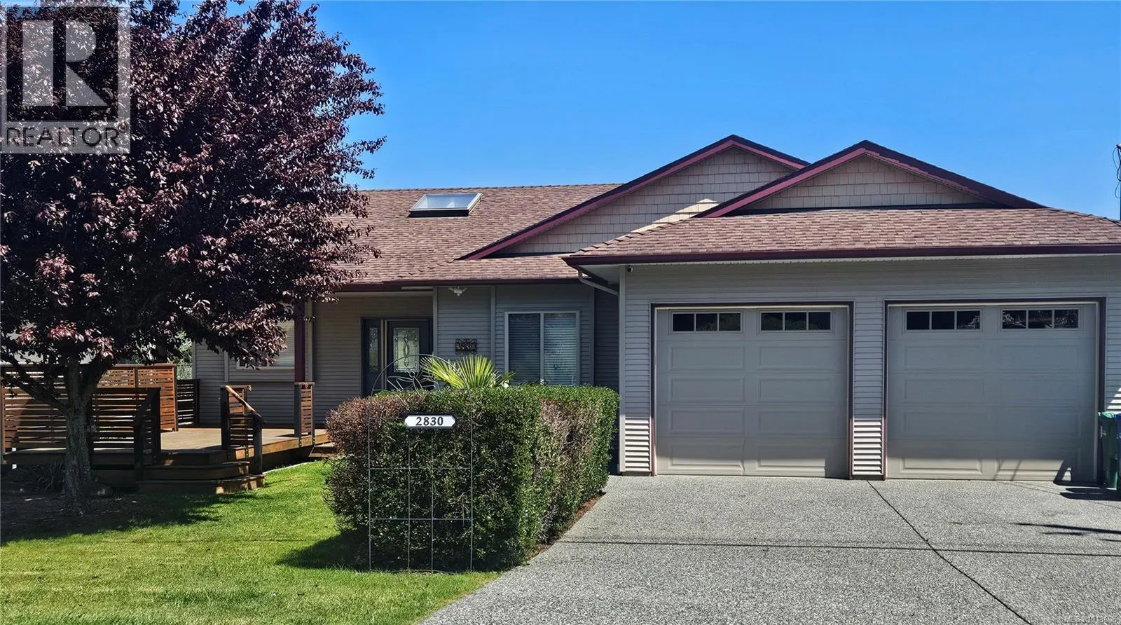 2830 Haliday Cres