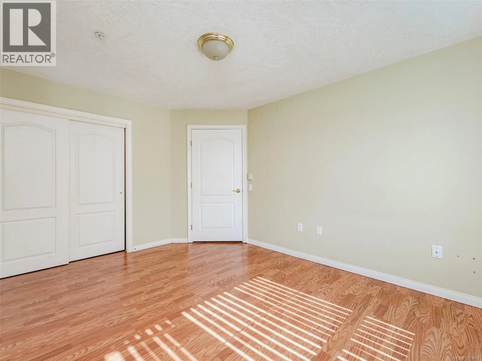 413 3133 Tillicum Rd