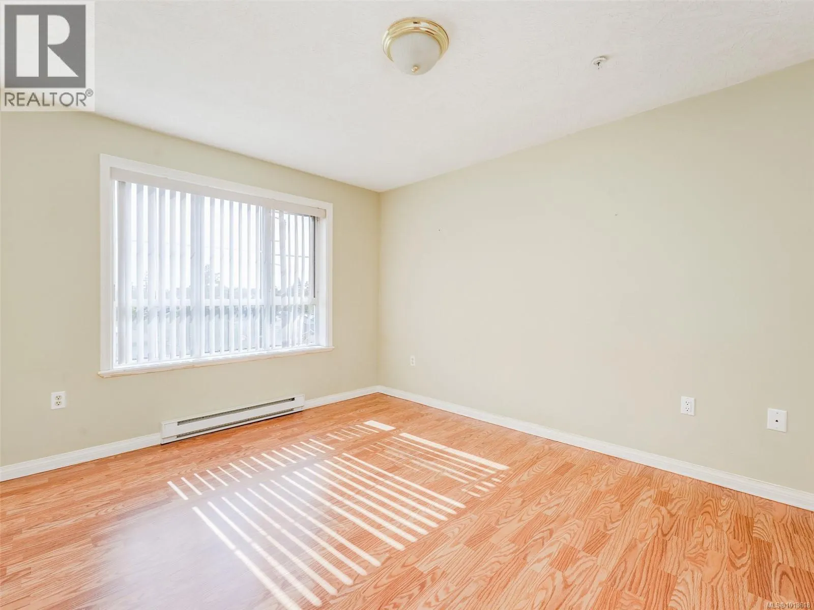 413 3133 Tillicum Rd