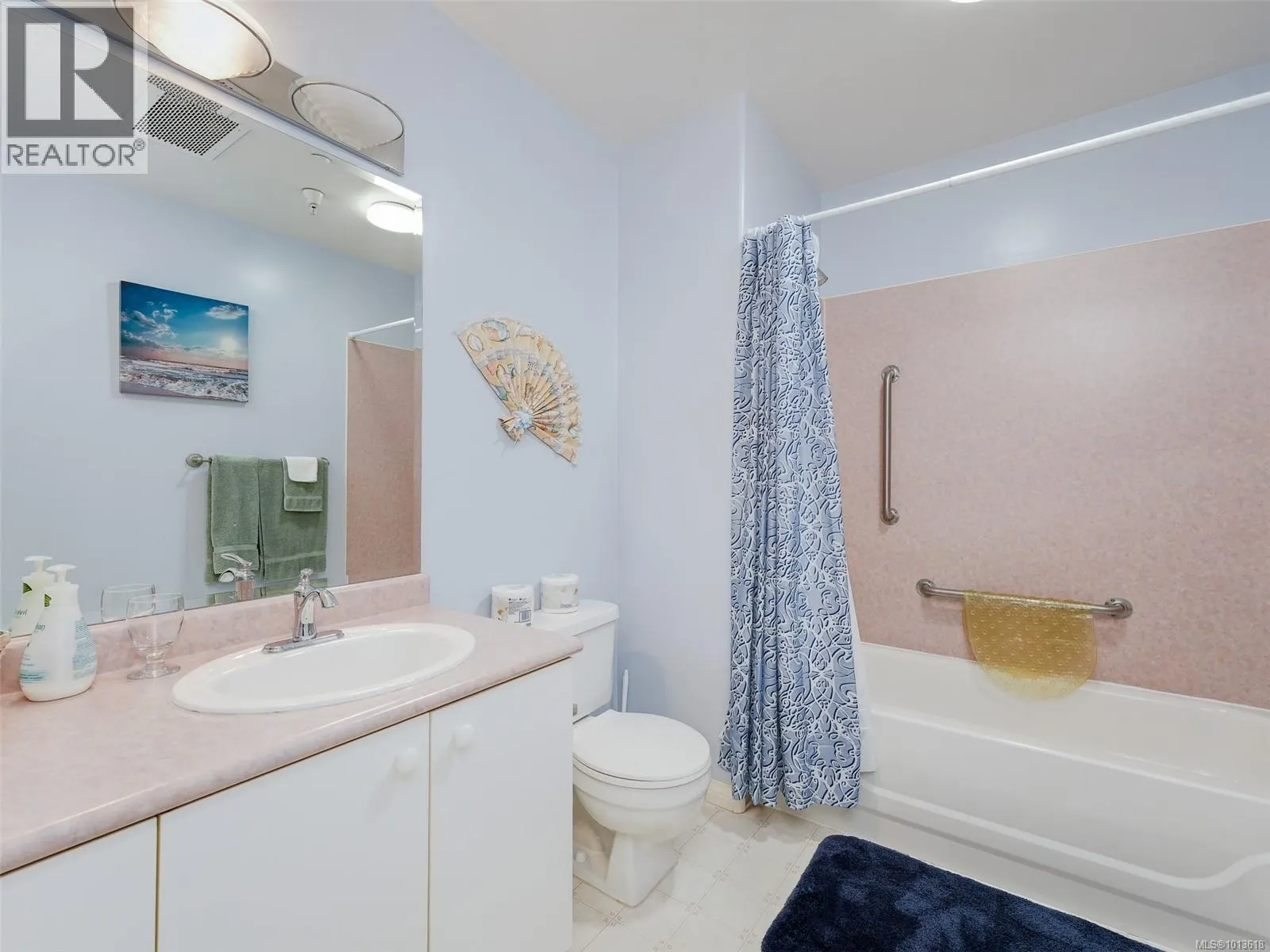413 3133 Tillicum Rd