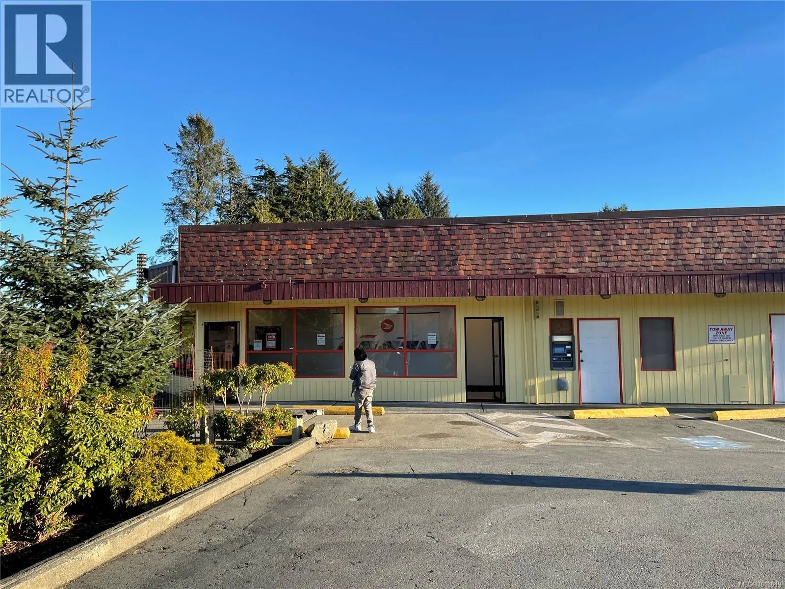 500 1685 Peninsula Rd