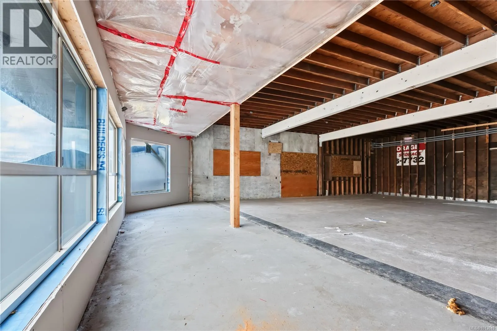 500 1685 Peninsula Rd