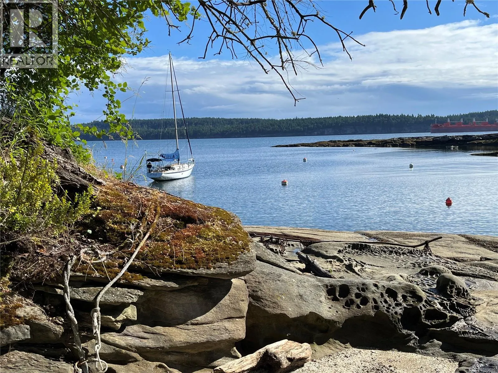 LT 32 Ruxton Island