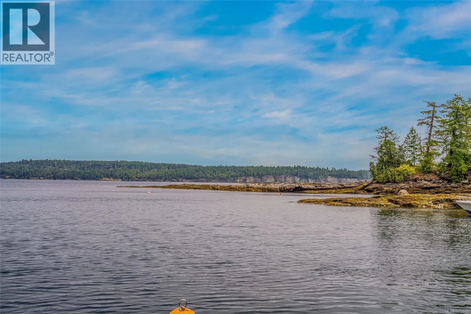 LT 32 Ruxton Island