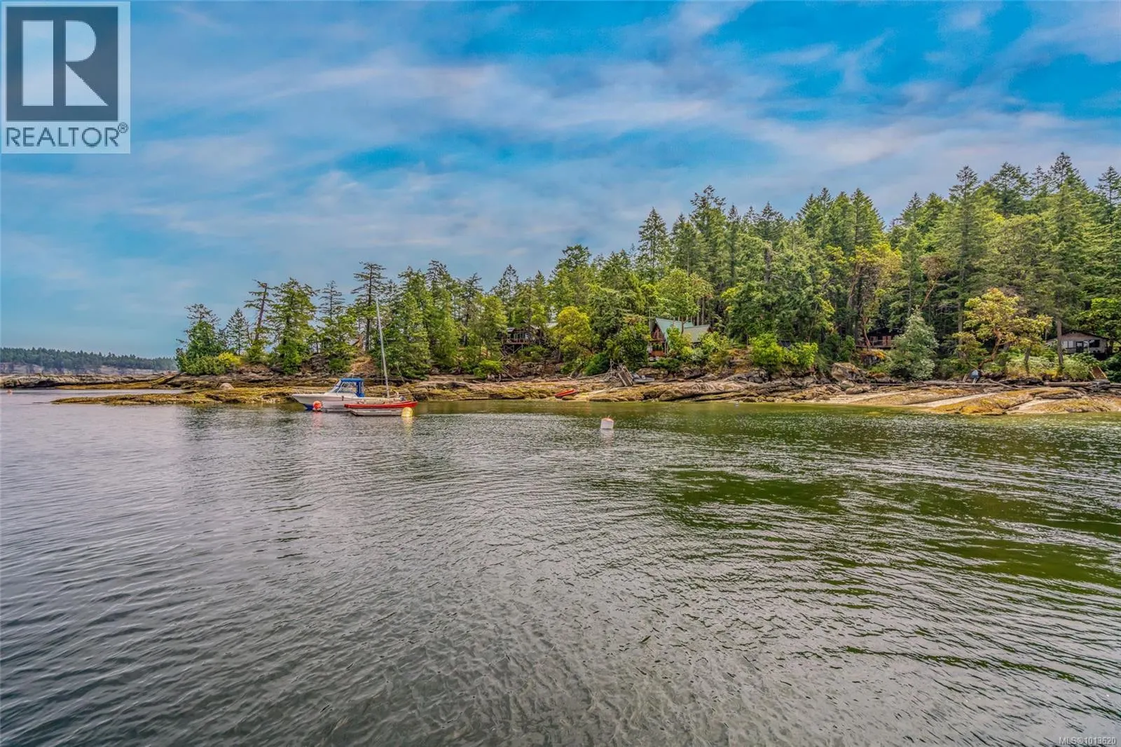 LT 32 Ruxton Island