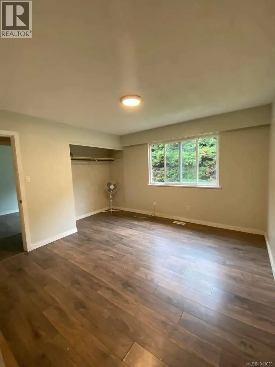 551 MacMillan Dr